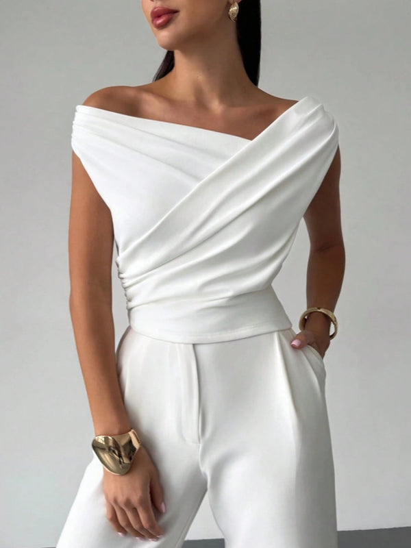 Off-shoulder fitted sleeveless crop top