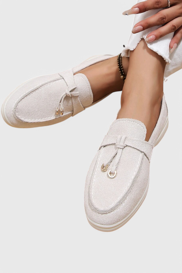 Elegantes Mocasines Coralie con Acabado en Suede para un Estilo Sofisticado