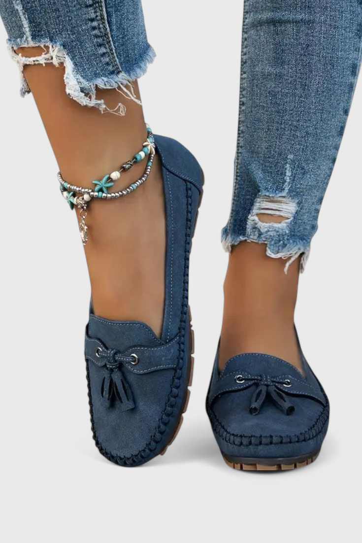 Zapatillas de gamuza clásicas Peony con borlas para un estilo elegante y cómodo