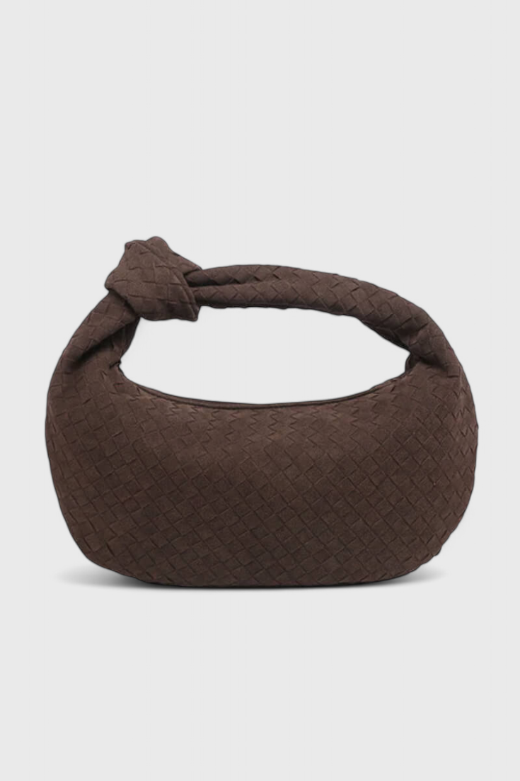 Bolso Mediano Lila de Ratán con Elegante Detalle de Nudo